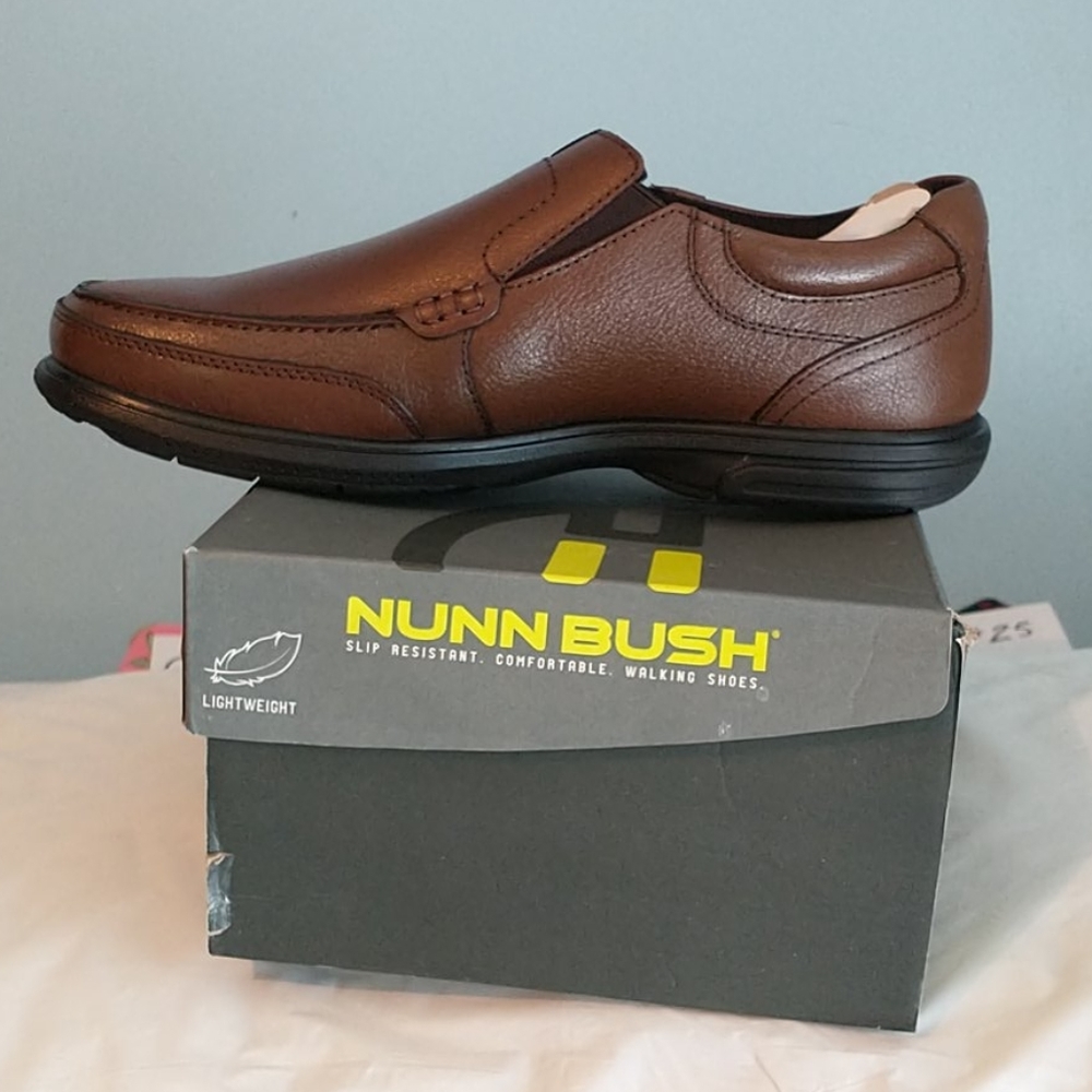NEW IN BOX Nunn & Bush Men's shoes